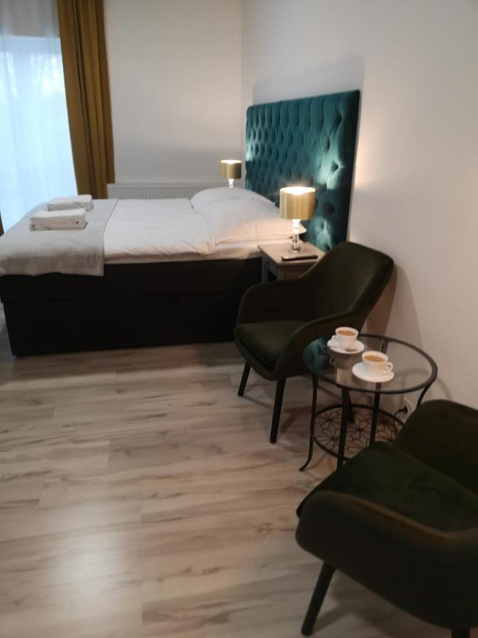 Apartamenty Lawendowy Zakatek 2 Ополе Екстериор снимка
