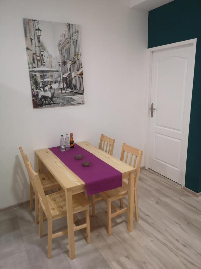 Apartamenty Lawendowy Zakatek 2 Ополе Екстериор снимка